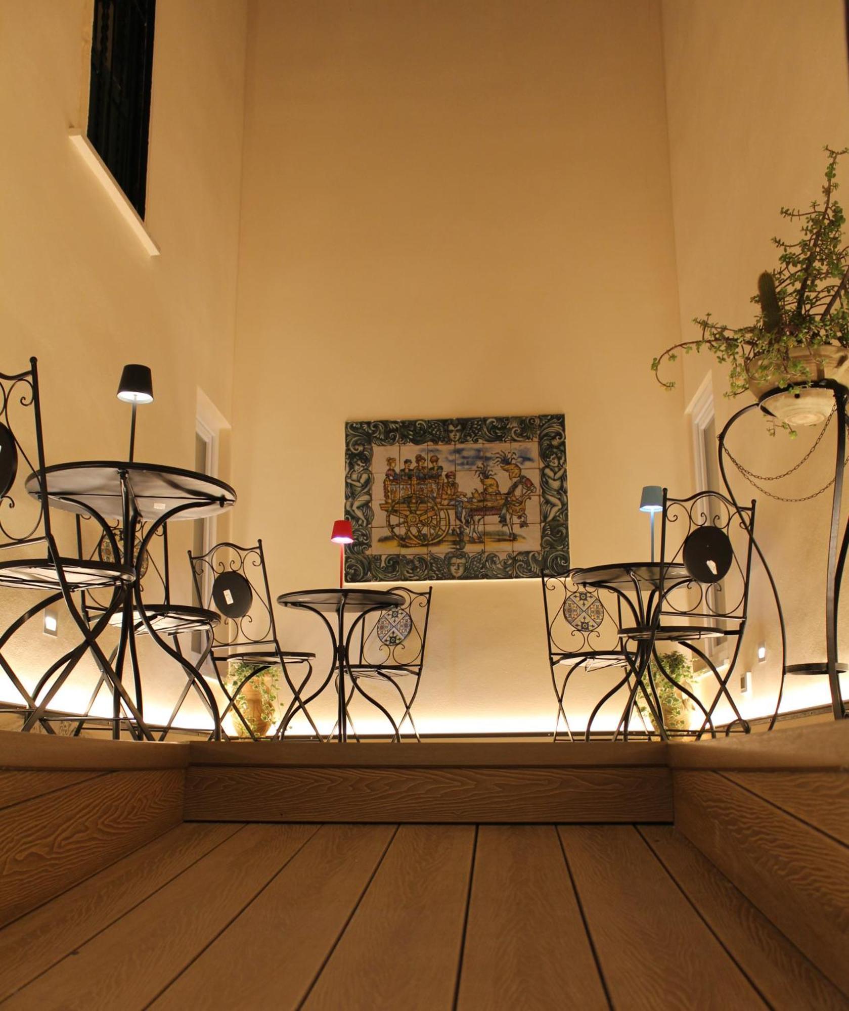 Falstaff Rooms & Suites Палермо Екстериор снимка